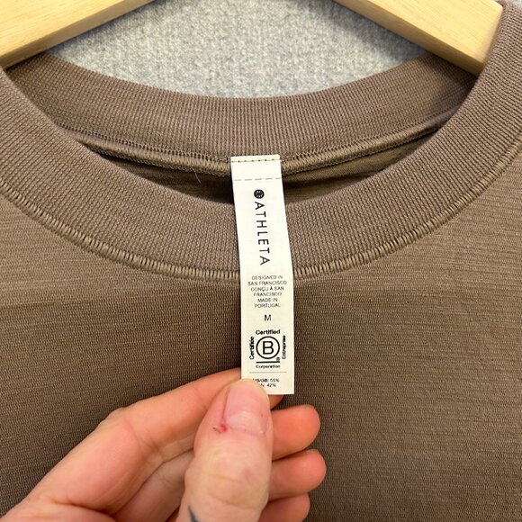 Athleta Ascent Seamless Top women's size Medium NWT - Picture 4 of 5